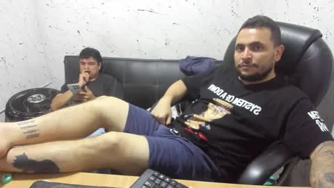     ----       online show from November 2025 11:26:01 PM