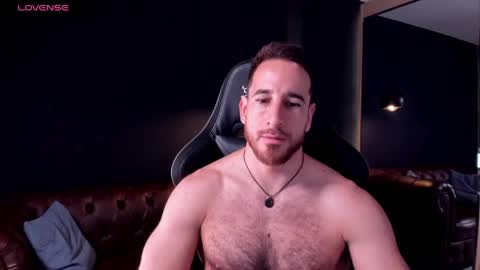 _adamcoper_ online show from May 2026 03:38:02 PM