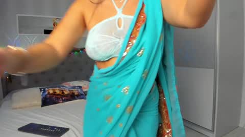 Adelle online show from December 2024 03:58:01 PM