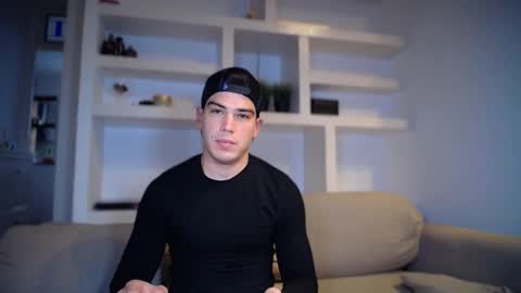 _aesthetic online show from February 2026 03:39:01 PM