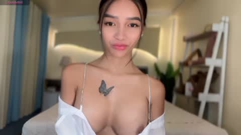 Snapshot of _agatha69_ chatting on November 2025 02:33:01 AM agatha online show from November 2025 02:33:01 AM