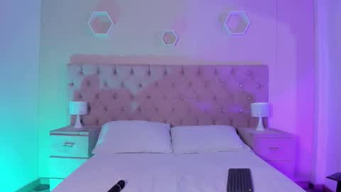 Agatha online show from September 2025 05:33:01 AM