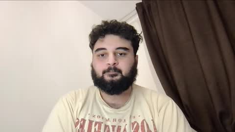 Snapshot of _alan_bear_ chatting on November 2025 12:33:01 PM Alan online show from November 2025 12:33:01 PM