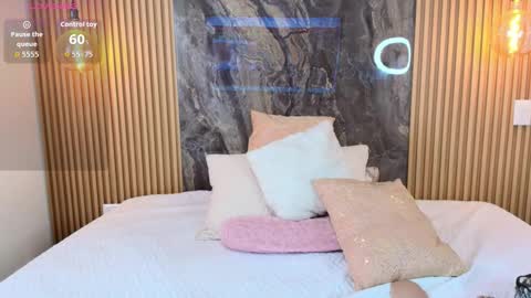 ALANA  online show from September 2025 12:50:02 PM