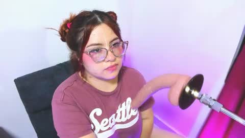 Snapshot of _alanna_monroe_ chatting on June 2026 06:26:01 AM Alanna Monroe online show from June 2026 06:26:01 AM
