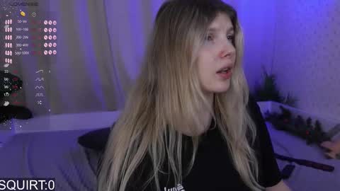 Snapshot of _aleksa chatting on December 2025 09:49:01 AM Alexa online show from December 2025 09:49:01 AM