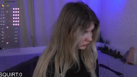 Snapshot of _aleksa chatting on December 2025 06:42:02 AM Alexa online show from December 2025 06:42:02 AM