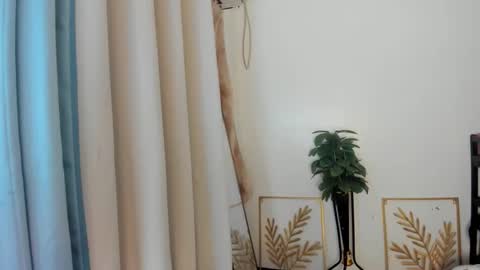 Snapshot of _alexa14 chatting on December 2025 02:03:01 PM Alexa14 online show from December 2025 02:03:01 PM