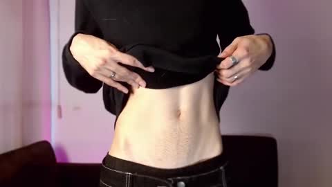 Snapshot of _alexblunt_ chatting on December 2024 10:25:02 PM _alexblunt_ online show from December 2024 10:25:02 PM