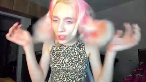 Snapshot of _alice_kitty chatting on July 2026 06:57:01 PM Gaylord online show from July 2026 06:57:01 PM