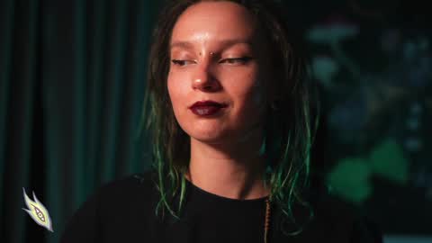 Snapshot of _alicemorrison_ chatting on December 2024 04:27:02 PM Alice Morrison Mistress Datura online show from December 2024 04:27:02 PM