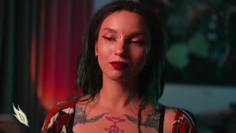 Snapshot of _alicemorrison_ chatting on December 2024 04:06:01 PM Alice Morrison Mistress Datura online show from December 2024 04:06:01 PM