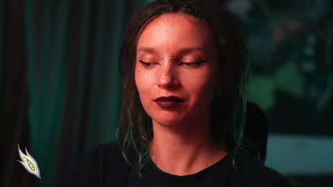 Snapshot of _alicemorrison_ chatting on December 2024 04:40:02 PM Alice Morrison Mistress Datura online show from December 2024 04:40:02 PM