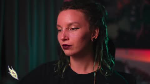 Snapshot of _alicemorrison_ chatting on January 2025 04:32:02 PM Alice Morrison Mistress Datura online show from January 2025 04:32:02 PM