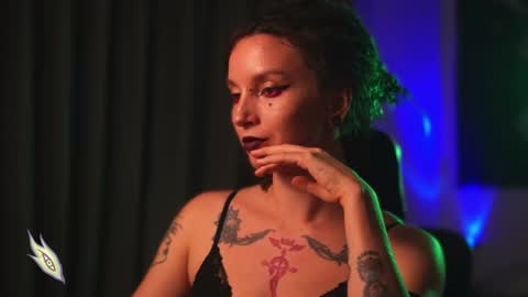 Snapshot of _alicemorrison_ chatting on January 2025 07:16:02 PM Alice Morrison Mistress Datura online show from January 2025 07:16:02 PM