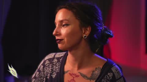 Snapshot of _alicemorrison_ chatting on January 2025 07:04:01 PM Alice Morrison Mistress Datura online show from January 2025 07:04:01 PM