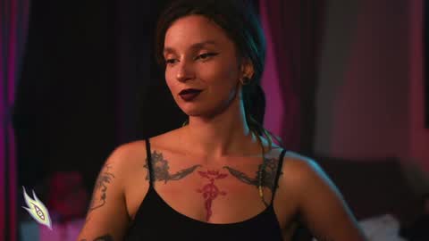 Snapshot of _alicemorrison_ chatting on January 2025 04:54:01 PM Alice Morrison Mistress Datura online show from January 2025 04:54:01 PM