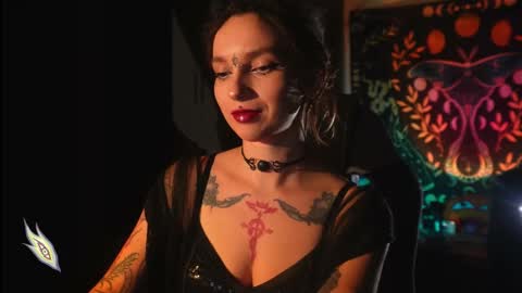 Snapshot of _alicemorrison_ chatting on November 2025 06:40:02 PM Alice Morrison Mistress Datura online show from November 2025 06:40:02 PM