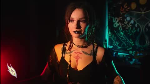 Snapshot of _alicemorrison_ chatting on November 2025 06:51:01 PM Alice Morrison Mistress Datura online show from November 2025 06:51:01 PM