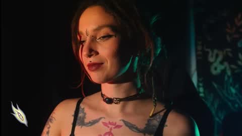 Snapshot of _alicemorrison_ chatting on November 2025 06:55:02 PM Alice Morrison Mistress Datura online show from November 2025 06:55:02 PM