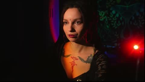 Snapshot of _alicemorrison_ chatting on February 2026 05:28:02 PM Alice Morrison Mistress Datura online show from February 2026 05:28:02 PM