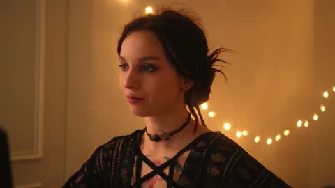 Snapshot of _alicemorrison_ chatting on March 2026 05:52:01 PM Alice Morrison Mistress Datura online show from March 2026 05:52:01 PM