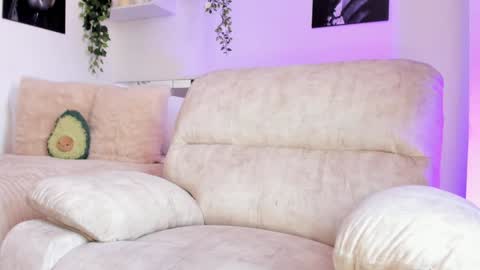 Snapshot of _alissonrose chatting on December 2024 04:03:01 PM Karo online show from December 2024 04:03:01 PM