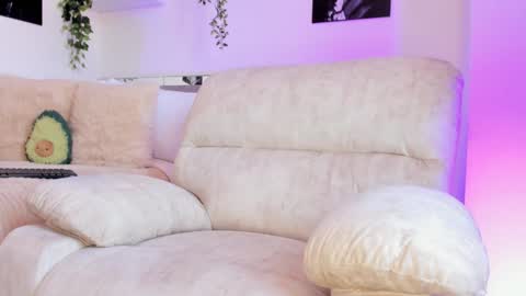 Snapshot of _alissonrose chatting on December 2024 04:07:02 PM Karo online show from December 2024 04:07:02 PM