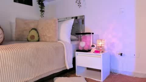 Snapshot of _alissonrose chatting on September 2025 10:01:02 PM Karo online show from September 2025 10:01:02 PM