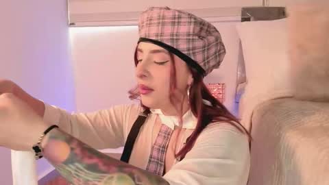 Snapshot of _alissonrose chatting on November 2025 07:57:01 PM Karo online show from November 2025 07:57:01 PM