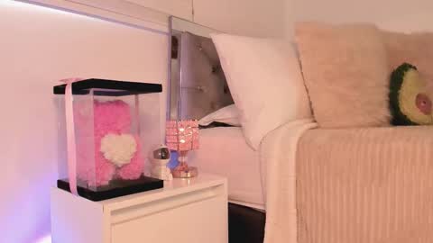 Snapshot of _alissonrose chatting on November 2025 06:01:01 PM Karo online show from November 2025 06:01:01 PM