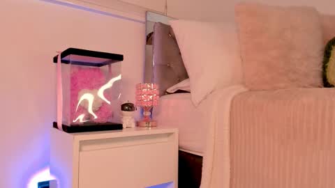 Snapshot of _alissonrose chatting on December 2025 06:59:02 PM Karo online show from December 2025 06:59:02 PM