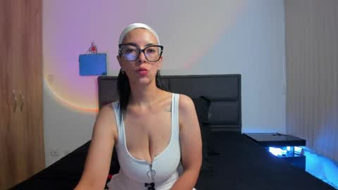 AMANDA online show from May 2026 06:50:01 PM