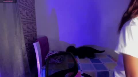 AMELIA  online show from April 2026 04:28:02 AM