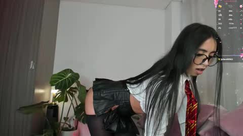 Anaela online show from October 2025 07:12:02 PM