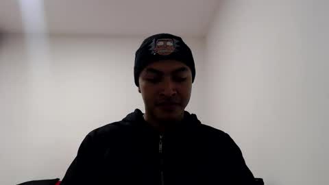 Snapshot of _ander_wolf_ chatting on January 2026 03:34:02 AM _ander_wolf_ online show from January 2026 03:34:02 AM