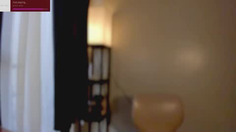 Snapshot of _ann1e_ chatting on February 2026 04:02:01 AM annie . online show from February 2026 04:02:01 AM