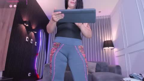 Snapshot of _anna_parker_ chatting on September 2025 07:47:02 PM Ana online show from September 2025 07:47:02 PM