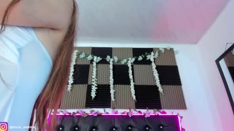 Annie Andrick online show from May 2026 09:17:02 AM