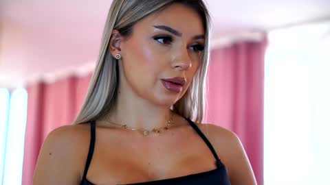 Arielle online show from January 2025 11:53:01 AM