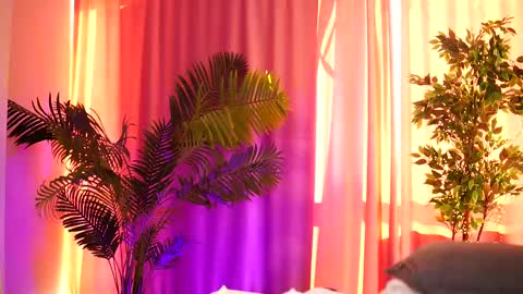 Arielle online show from February 2025 01:27:01 PM