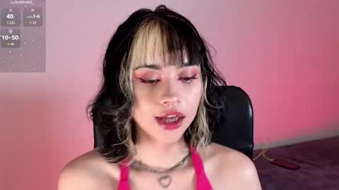 Aria online show from December 2025 01:58:02 AM