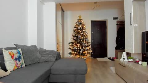 Snapshot of _arry chatting on December 2024 08:28:02 AM Ariana online show from December 2024 08:28:02 AM