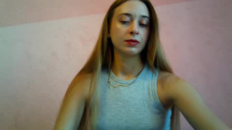 _aurora_sweet online show from November 2025 09:20:02 AM