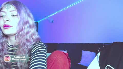 Lunita  online show from December 2024 01:00:01 PM