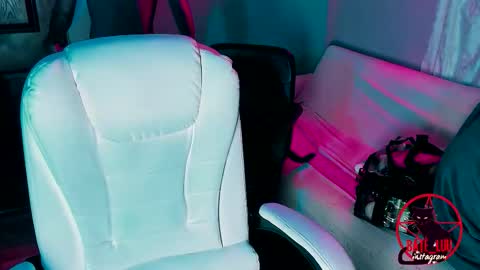 Lunita  online show from September 2025 04:22:01 AM