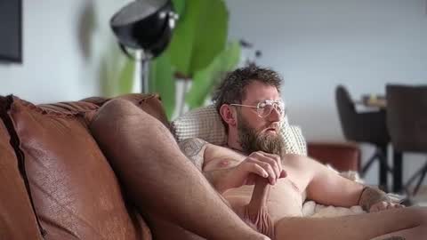 _beard_and_tattoo_ online show from March 2026 01:36:02 PM