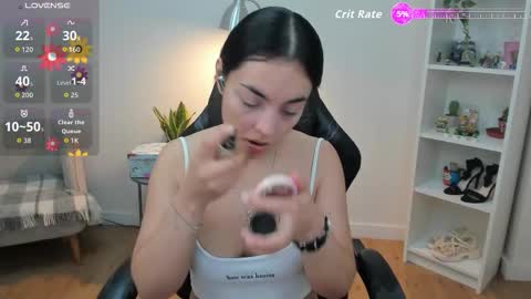 Snapshot of _bellaevans_ chatting on February 2026 05:58:01 AM Bella Evans online show from February 2026 05:58:01 AM