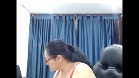 _bellanocturna online show from April 2026 03:23:01 AM