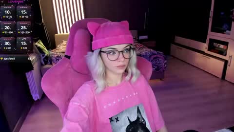 Olivia Subscribe to my Fansly -   online show from May 2026 11:21:01 PM